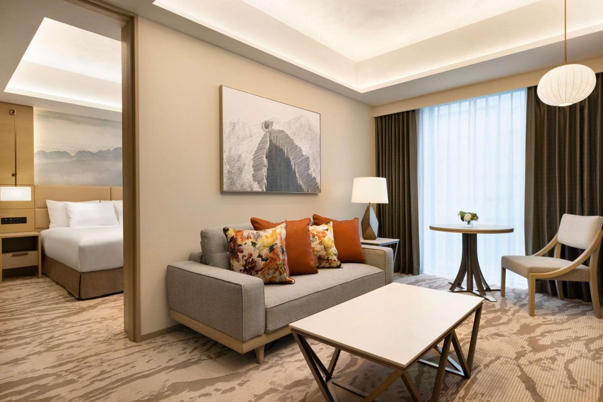 Hotel Doubletree By Hilton Toyama Station Zewnętrze zdjęcie