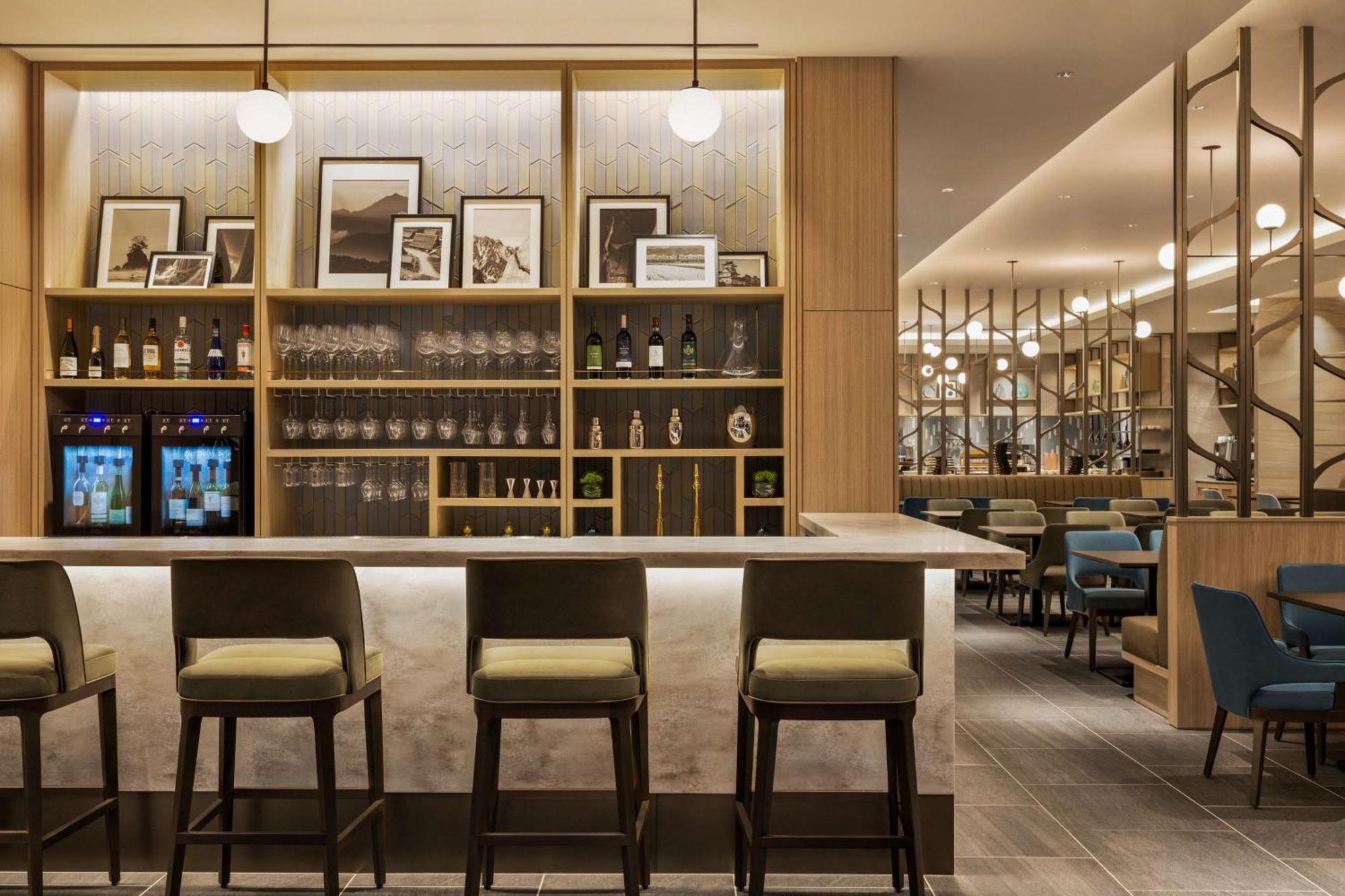 Hotel Doubletree By Hilton Toyama Station Zewnętrze zdjęcie