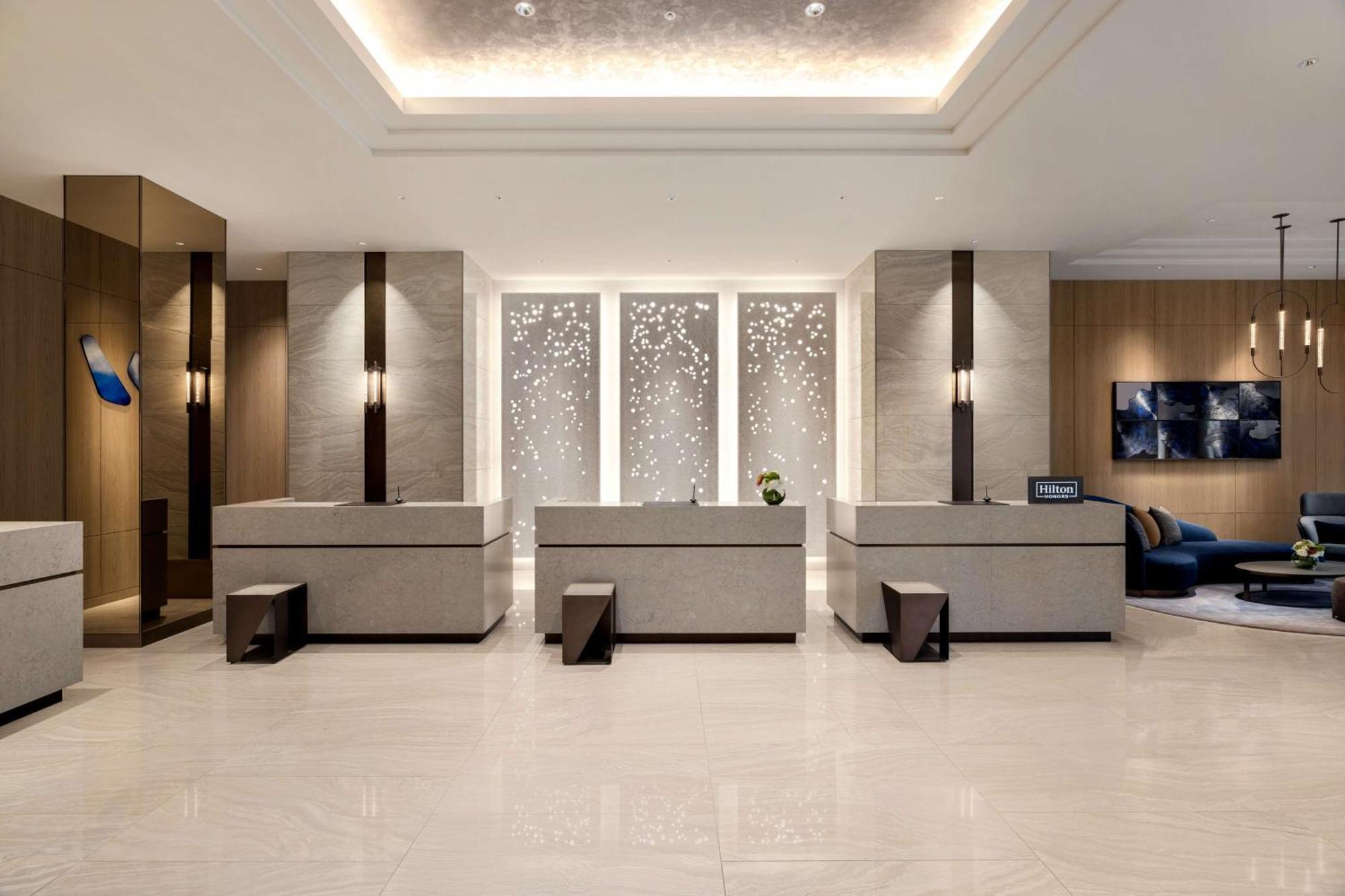 Hotel Doubletree By Hilton Toyama Station Zewnętrze zdjęcie