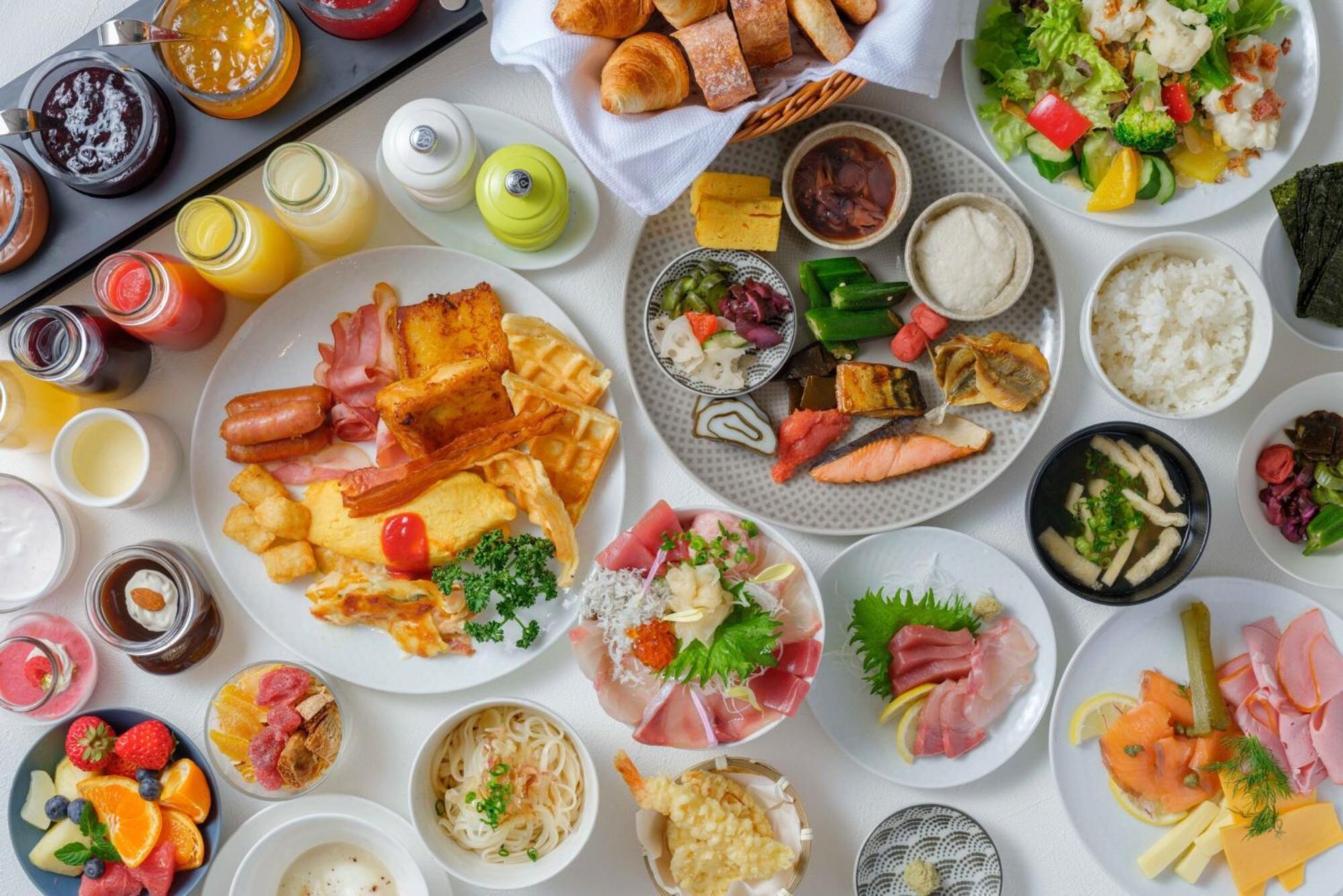 Hotel Doubletree By Hilton Toyama Station Zewnętrze zdjęcie